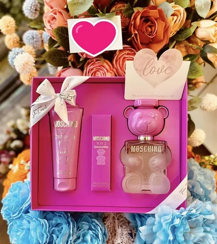 Set Nước Hoa Moschino Toy 2 Bubble Gum EDT 50ml + 10ml + Lotion - Hương Ngọt Ngào, Thiết Kế Gấu Đáng Yêu, Quà Tặng Thú Vị
