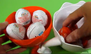 Trứng Đồ Chơi Socola Kinder Maxi (gồm 7 Quả Trứng)