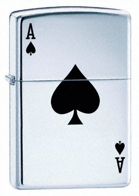 Bật lửa Zippo Lucky Ace High Polish Chrome được thiết kế nhỏ gọn, vừa l&ograve;ng b&agrave;n tay