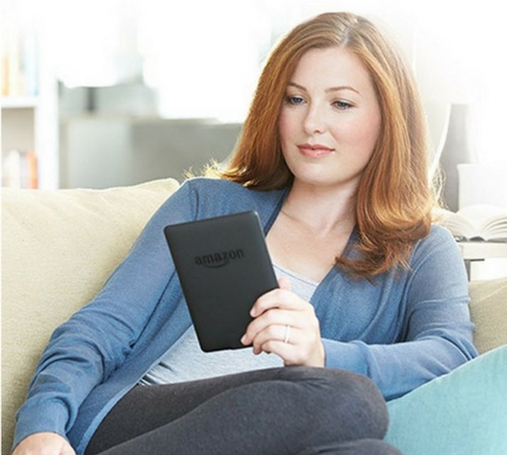 M&aacute;y đọc s&aacute;ch Kindle 2016 2