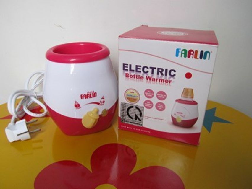 Với m&aacute;y h&acirc;m n&oacute;ng sữa v&agrave; thức ăn Farlin, c&aacute;c mẹ c&oacute; thể tiết kiệm thời gian v&agrave; đảm bảo dinh dưỡng cho b&eacute;