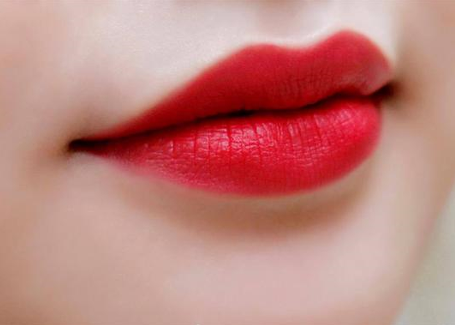 Son Mac Ruby Woo m&agrave;u đỏ cực chuẩn