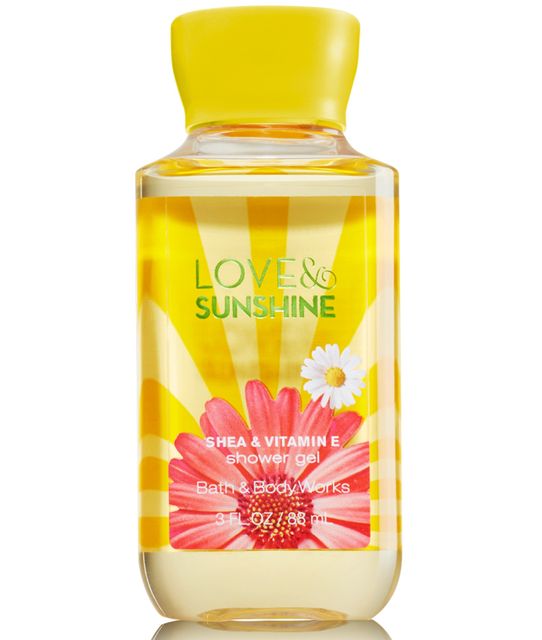 Sữa tắm Bath and Body Works m&agrave;u v&agrave;ng &ndash; hương hoa c&uacute;c (sushine)