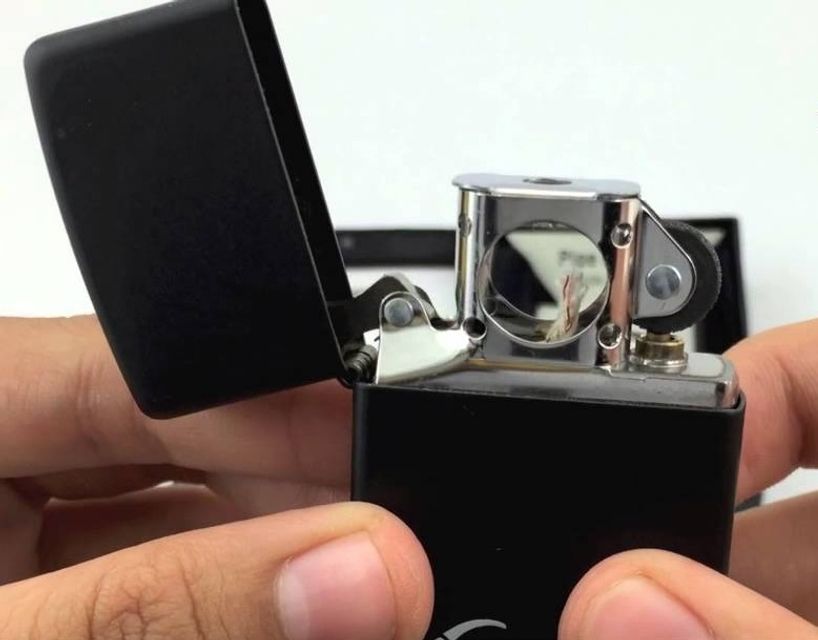 Bật lửa Zippo Pipe Lighters 218PL m&agrave;u đen