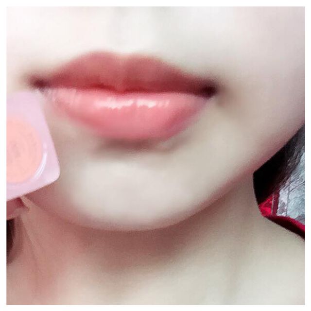Tại sao son dưỡng Dior Addict b&aacute;n chạy?