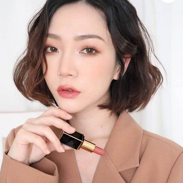 M&agrave;u son tinh tế, nhẹ nh&agrave;ng 