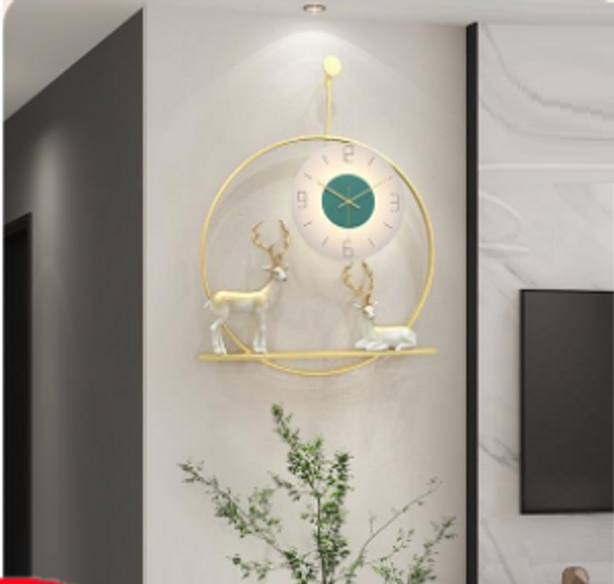Tranh đồng hồ đ&ocirc;i hươu v&agrave;ng khung tr&ograve;n treo tường