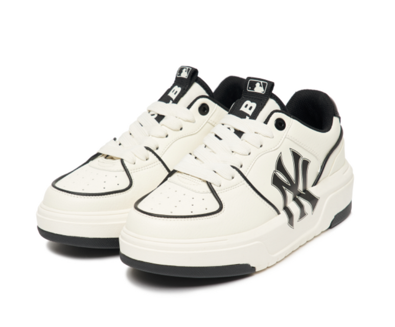 Gi&agrave;y MLB Chunky Liner Yankees Off White 3ASXCA12N-50WHS