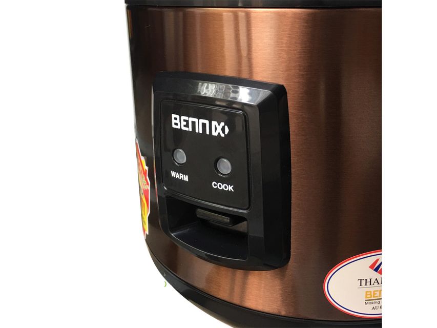 Nồi c&oacute; 2 chế độ điều chỉnh dễ d&agrave;ng bằng n&uacute;t gạt
