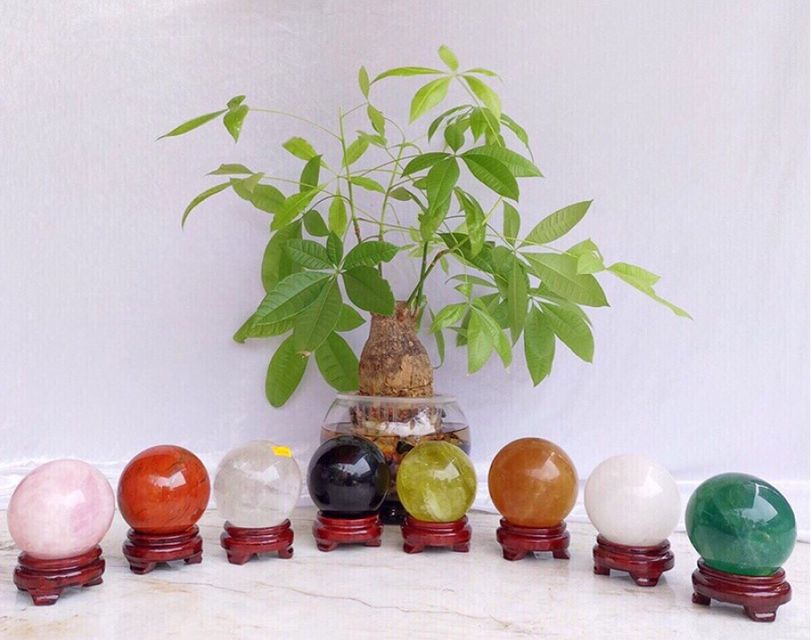 Quả cầu phong thủy mini đ&aacute; tự nhi&ecirc;n đủ m&agrave;u cho c&aacute;c mệnh