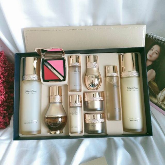 Set dưỡng da t&aacute;i sinh 10 m&oacute;n Ohui The First Cream 