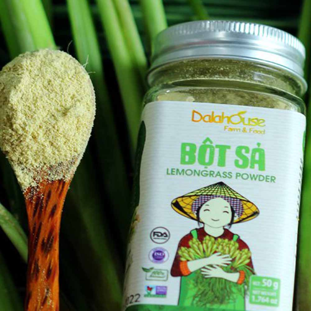 Sản phẩm dạng bột mịn, dễ d&agrave;ng sử dụng