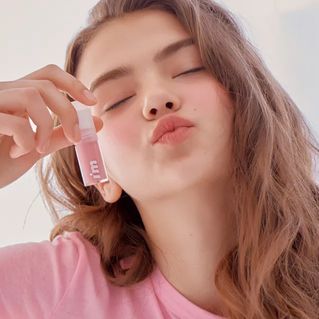 Mang lại cho bạn đ&ocirc;i m&aacute; ửng hồng tự nhi&ecirc;n, rạng rỡ cả ng&agrave;y d&agrave;i