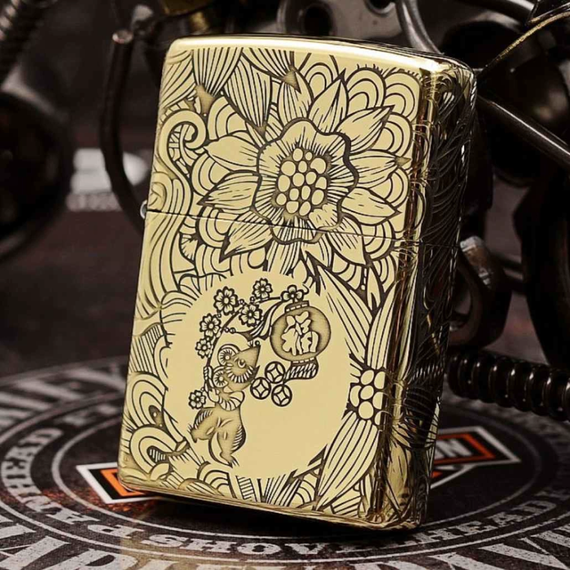 Bật lửa Zippo 12 con gi&aacute;p năm T&iacute; - Chuột