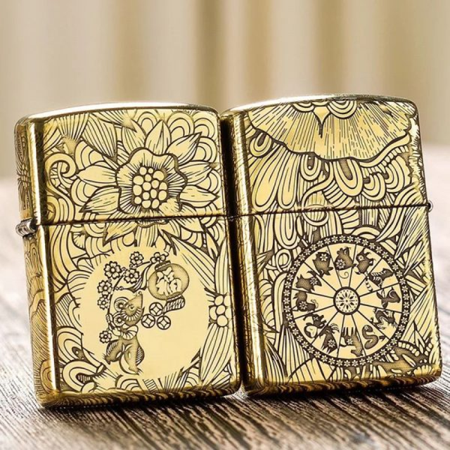 Bật lửa Zippo 12 con gi&aacute;p năm T&iacute; - Chuột
