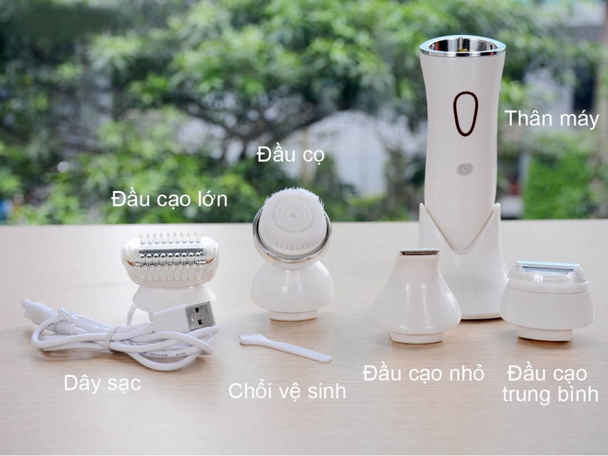 Chi tiết m&aacute;y rửa mặt Rio 4in1 Lady Shaver & Facial Brush