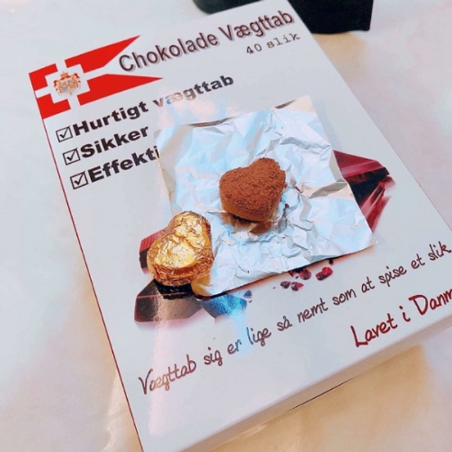 Kẹo Socola Giảm C&acirc;n Ch&iacute;nh H&atilde;ng Đan Mạch Chokolade Vaegttab hộp 40 vi&ecirc;n 4