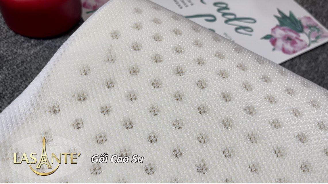 Gối cao su tự nhiên Lasante Pháp 1