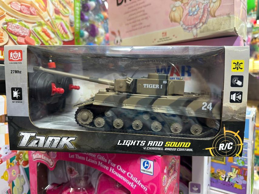 Hướng dẫn sử dụng xe tăng điều khiển từ xa