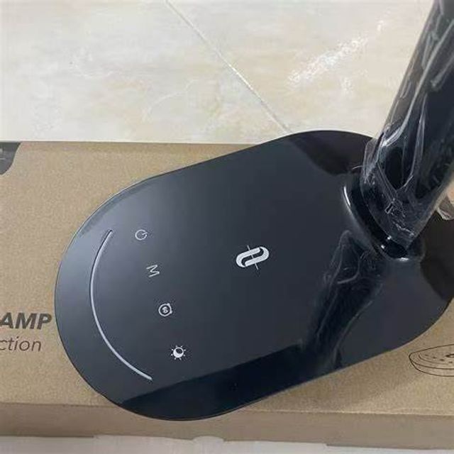 T&iacute;nh năng của đ&egrave;n học Taotronics TT-DL064 Pro