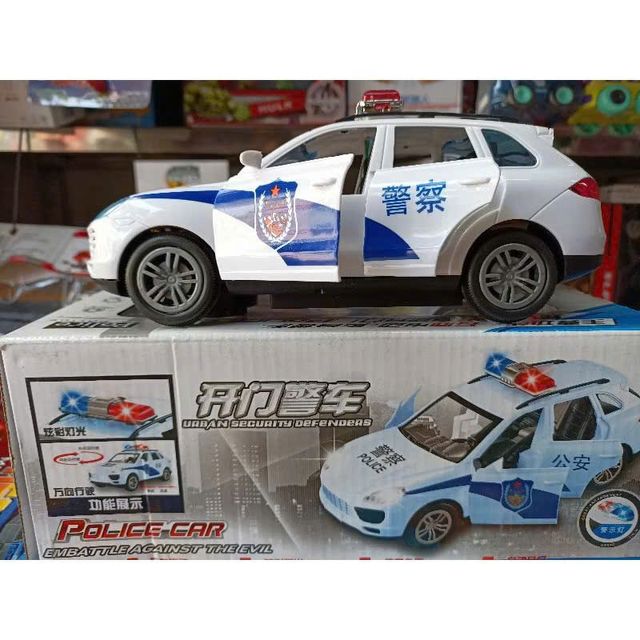 Chi tiết xe &ocirc; t&ocirc; Police