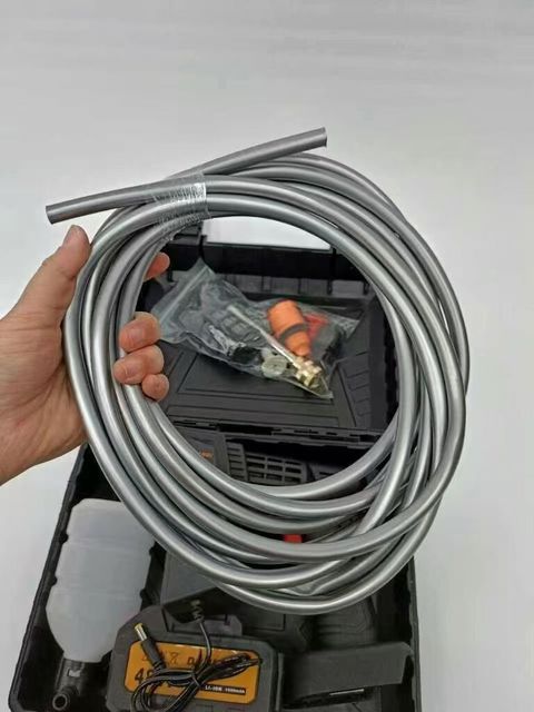 M&aacute;y xịt rửa xe DUNLANDI 48VF