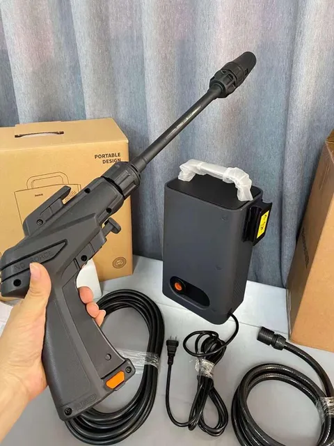 M&aacute;y rửa xe di động BASEUS F0