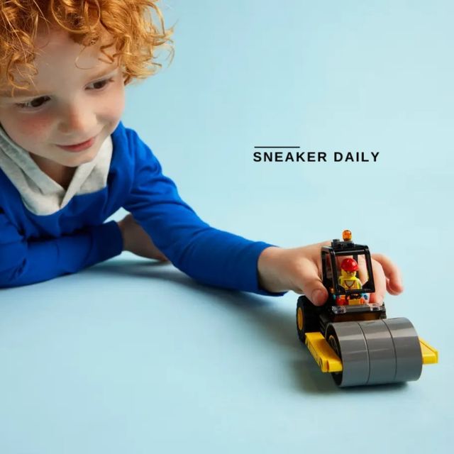 Đồ Chơi Xếp H&igrave;nh LEGO City Construction Steamroller 60401