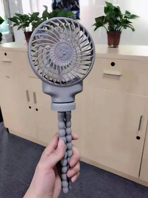 Quạt t&iacute;ch điện Octopus Fan