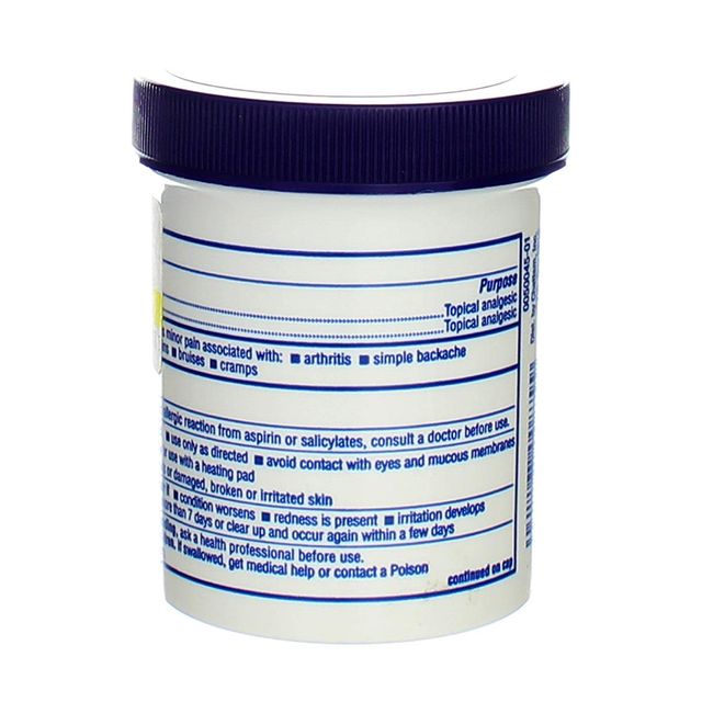 Th&agrave;nh phần Dầu s&aacute;p xoa b&oacute;p Icy Hot Balm