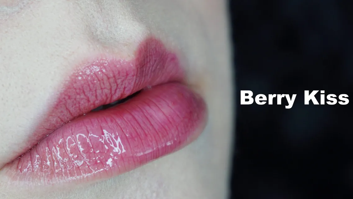 Son tint e.l.f Tinted Lip Oil Berry Kiss