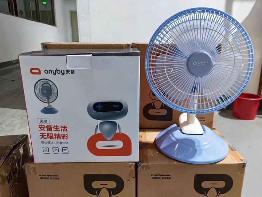 Quạt b&agrave;n t&iacute;ch điện Anyby L2909