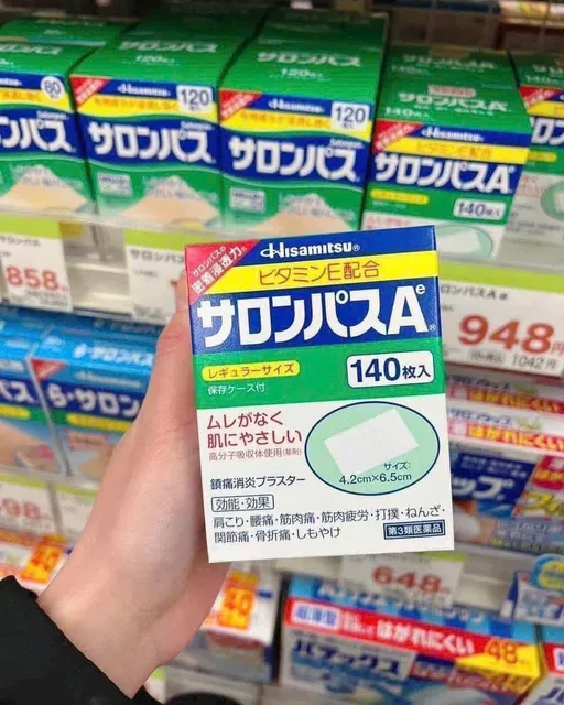 Miếng D&aacute;n Salonpas Nhật - 140 Miếng
