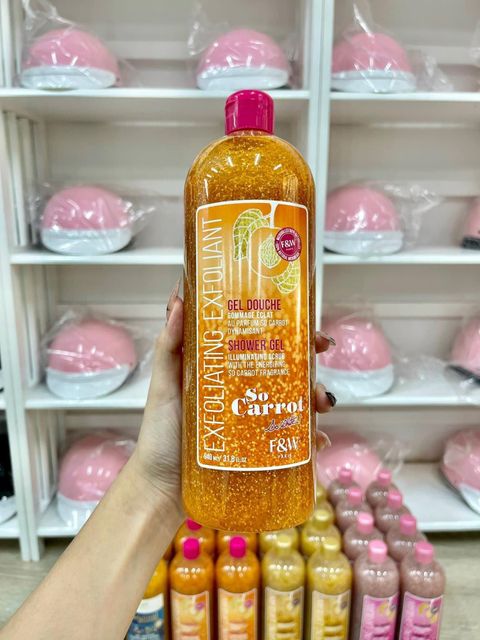 Sữa tắm F&W So White Exfoliating Shower Gel 940ml