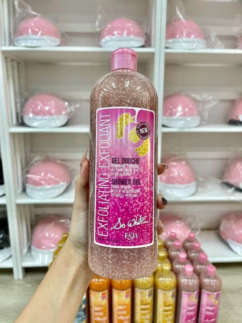 Sữa tắm c&oacute; hạt F&W So White Exfoliating Shower Gel