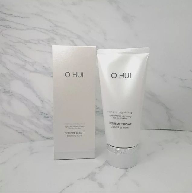 Sữa Rửa Mặt Ohui Extreme Bright 160ml