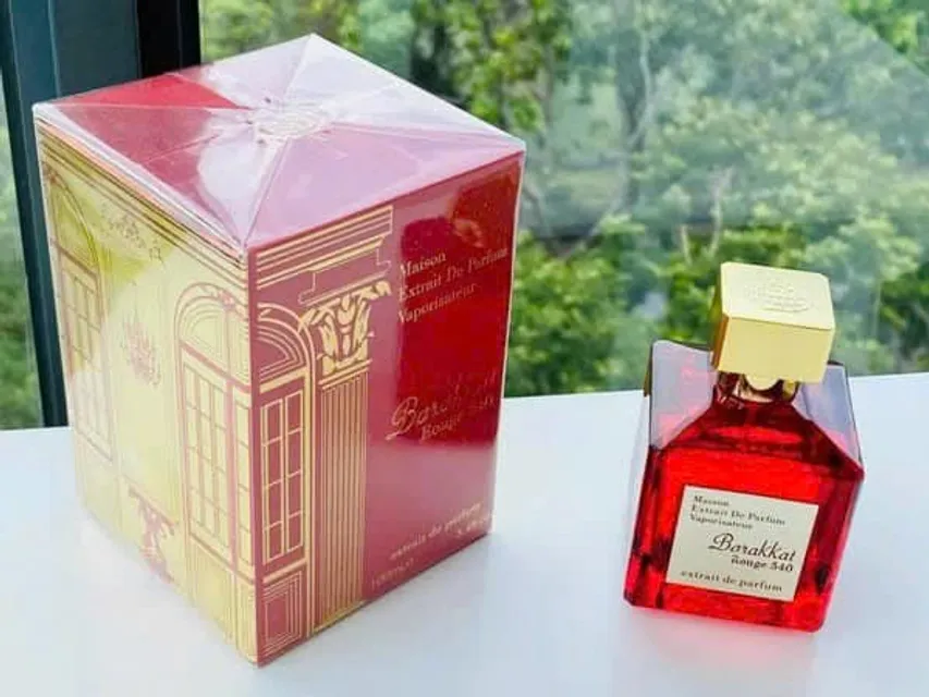 Nước hoa Barakkat Rouge 540