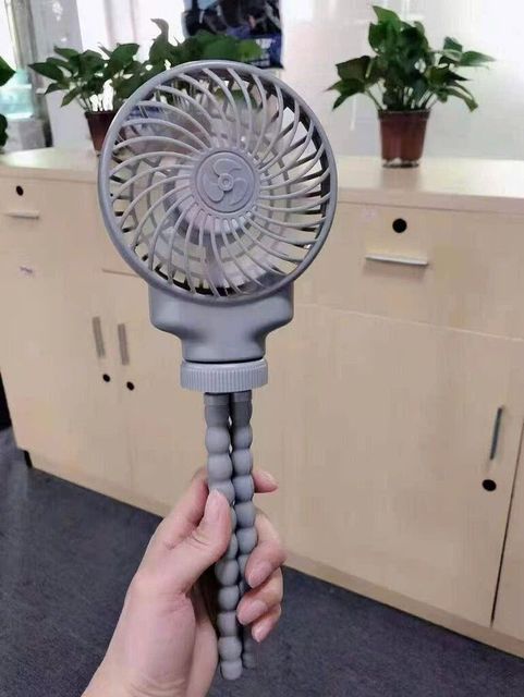 Quạt T&iacute;ch Điện C&oacute; Đế Kẹp Đa Năng