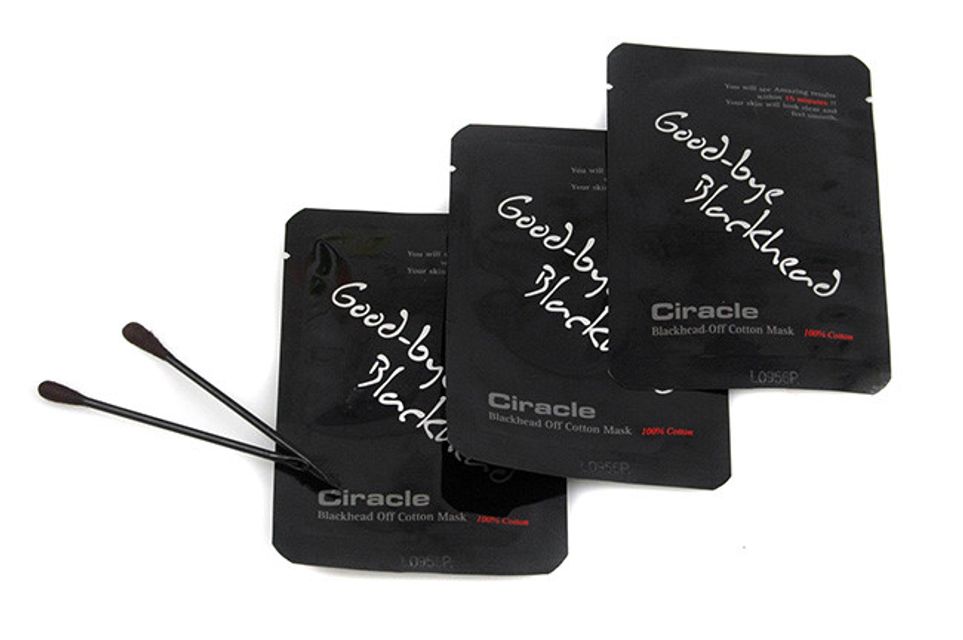 Miếng Đẩy Mụn Đầu Đen Ciracle Goodbye Blackhead 1