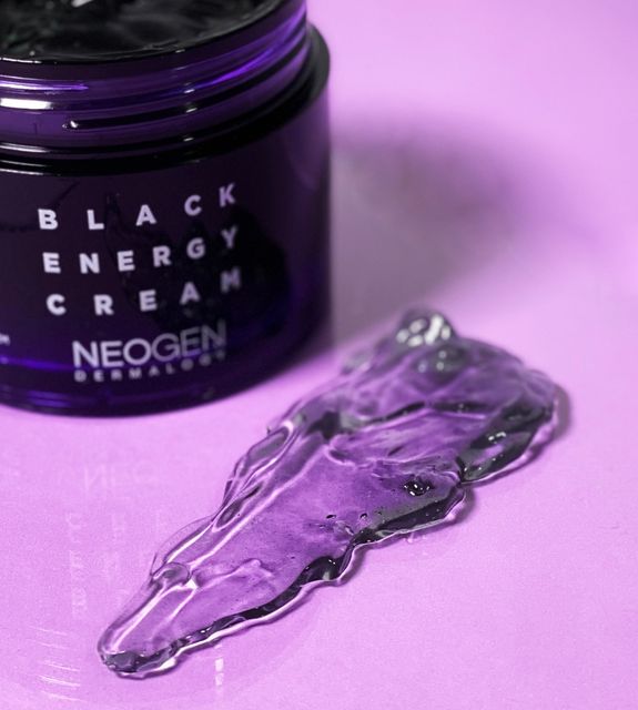 Kết cấu Kem Dưỡng Neogen Dermalogy Cấp Nước Da Dầu, Nhạy Cảm 80ml 