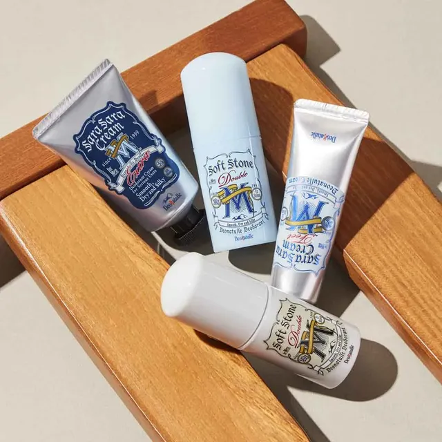 Lăn Khử M&ugrave;i Đ&aacute; Kho&aacute;ng Dạng S&aacute;p D&agrave;nh Cho Nam Deonatulle Soft Stone W Double Deodorant for Men