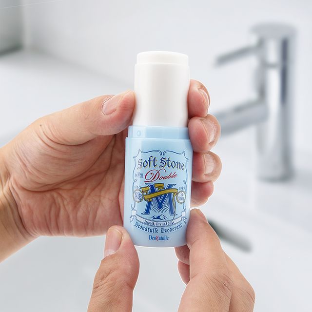 Lăn Khử M&ugrave;i Đ&aacute; Kho&aacute;ng Dạng S&aacute;p Cho Nam Hương Bạc H&agrave; Deonatulle Soft Stone W Double Deodorant for Men 20g
