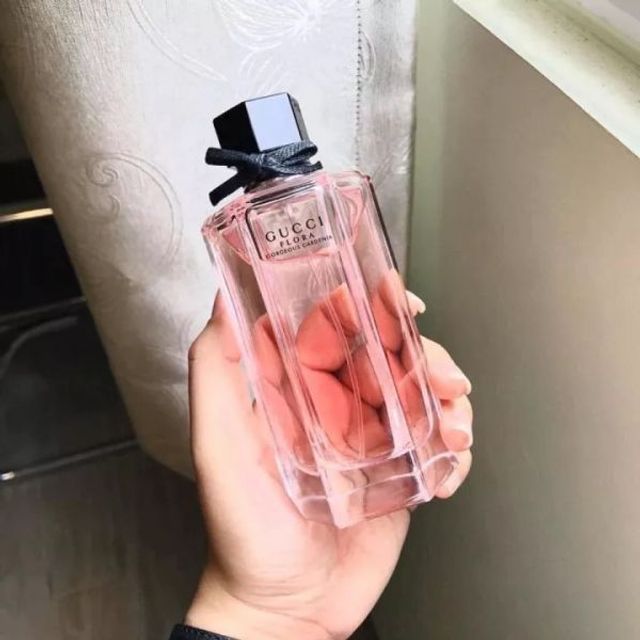 Nước hoa Flora By Gucci Gorgeous Gardenia 2