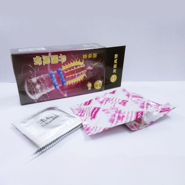 Bộ 2 Hộp Cao Cao Su Gai G&acirc;n Lớn Super Gold Ch&iacute;nh H&atilde;ng - 4 C&aacute;i 2