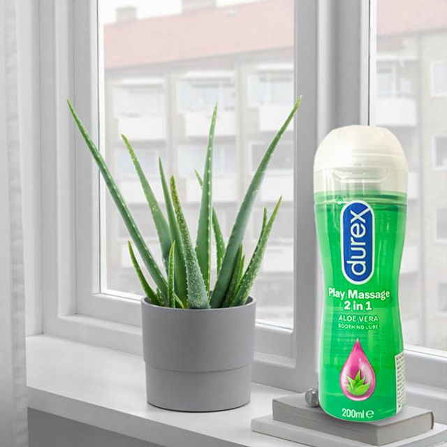 Dầu B&ocirc;i Trơn Cơ Thể Durex Play Massage 2 in 1 2