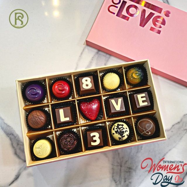 [Premium] Adore Chocolate Gift Set Real Food 4