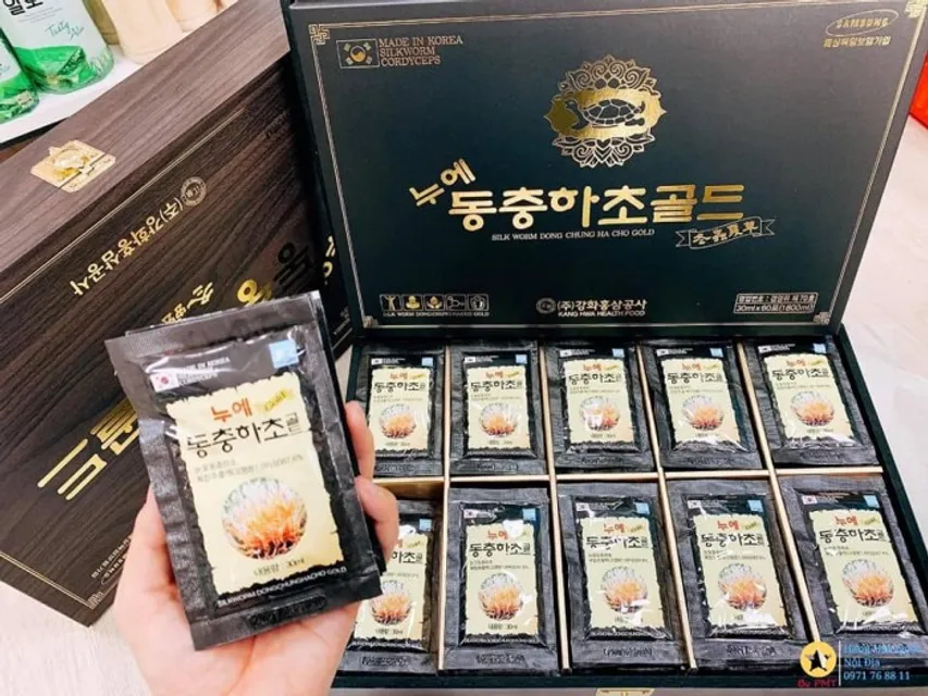 Nước đông trùng hạ thảo KangHwa Hàn Quốc hộp gỗ đen 60 gói 2