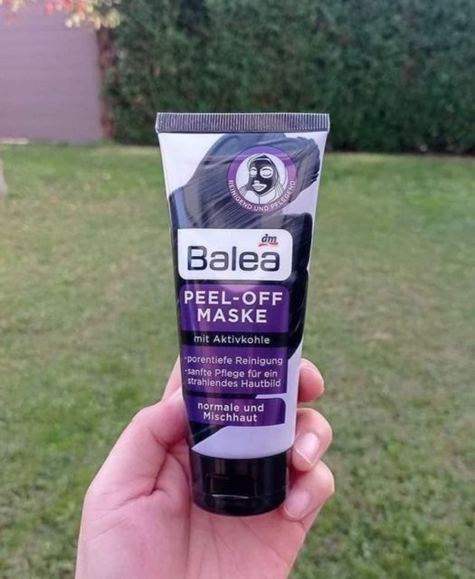 Gel Mặt Nạ Than Hoạt Tính Tấy da Chết, Lột Mụn Balea Peel Off Maske 1