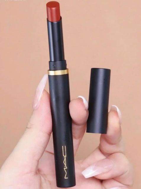 Son thỏi Mac Slim 878 Dubonnet Buzz, chất l&igrave; l&acirc;u tr&ocirc;i h&agrave;ng nhập Mỹ 2