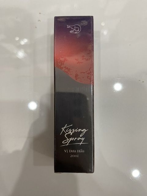 Kissing Spray Xịt thơm miệng Vị Dưa Hấu Loli & The Wolf 1